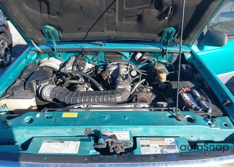 1994 Ford Ranger Super Cab из США, поврежденный, VIN 1FTCR14X1RPA94247